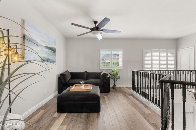 2405 W BARBIE Lane, Phoenix, AZ 85085