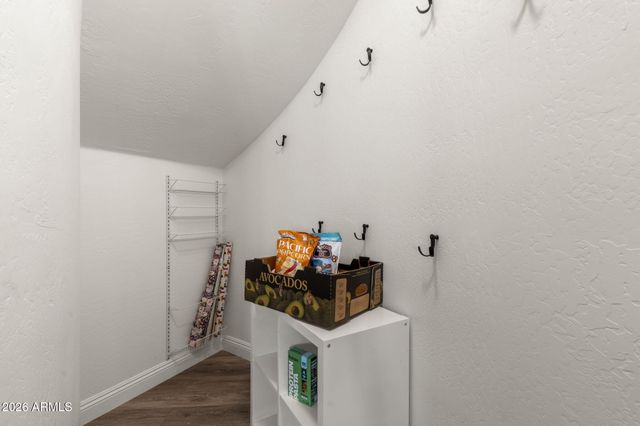 2405 W BARBIE Lane, Phoenix, AZ 85085