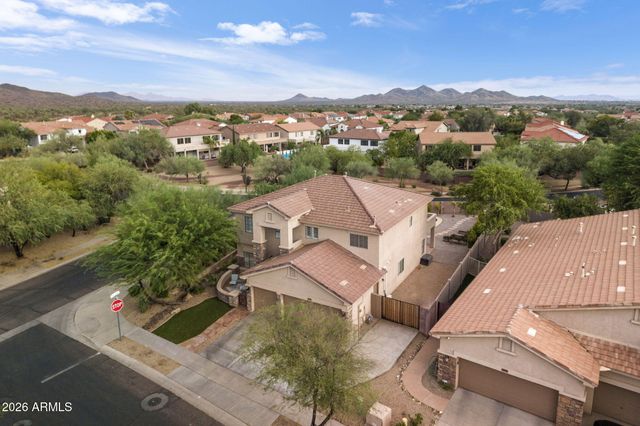 2405 W BARBIE Lane, Phoenix, AZ 85085