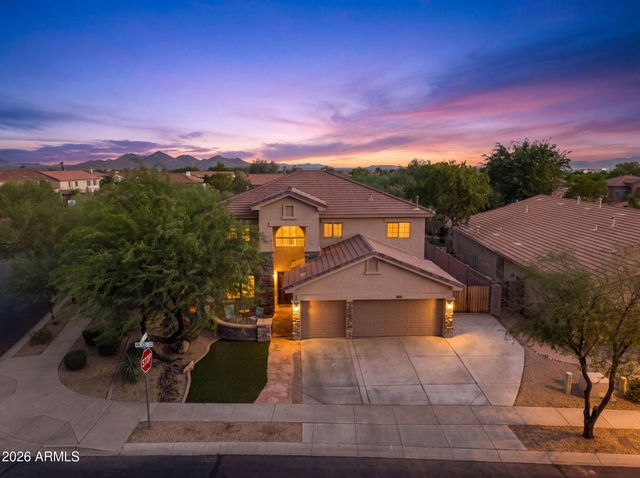 2405 W BARBIE Lane, Phoenix, AZ 85085