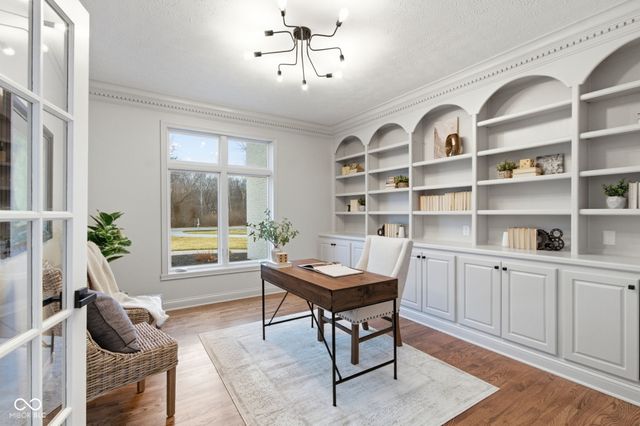 5854 E Fall Creek Parkway North Drive, Indianapolis, IN 46226