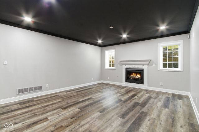 5854 E Fall Creek Parkway North Drive, Indianapolis, IN 46226