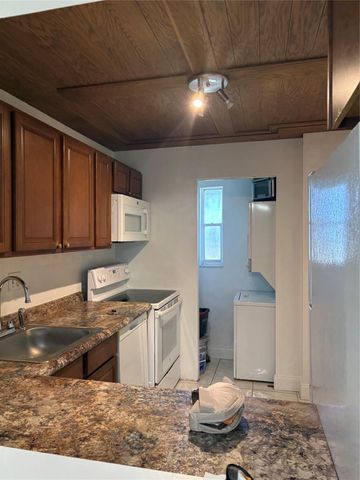 8000 Colony Circle 201, Fort Lauderdale, FL 33321