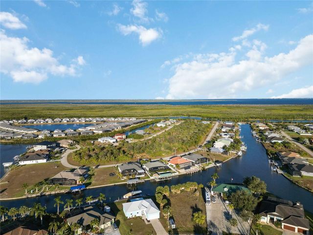 8186 ARLEWOOD CIRCLE, Port Charlotte, FL 33981