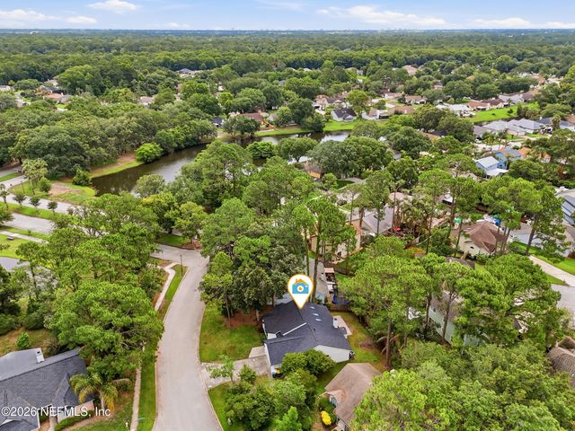 2004 ST MARTINS Drive E, Jacksonville, FL 32246