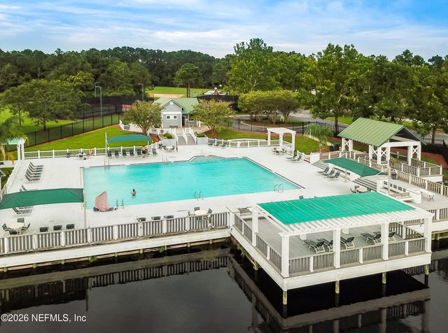2004 ST MARTINS Drive E, Jacksonville, FL 32246