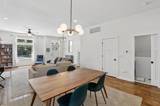 1832 Chase Avenue, Cincinnati, OH 45223