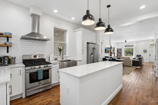 1832 Chase Avenue, Cincinnati, OH 45223