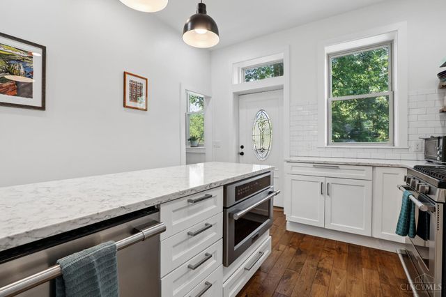 1832 Chase Avenue, Cincinnati, OH 45223