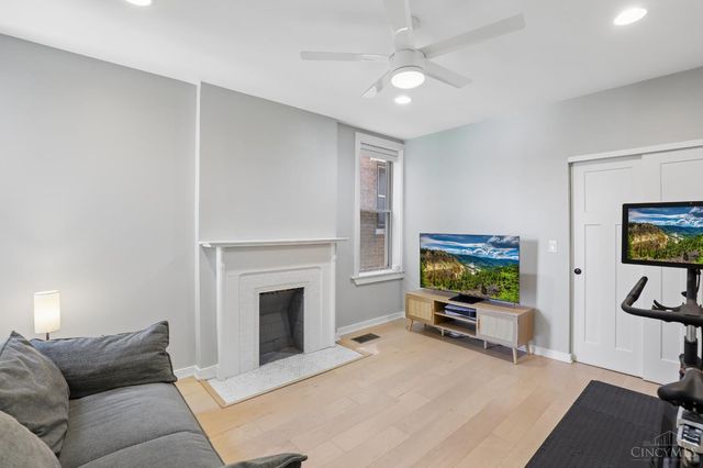 1832 Chase Avenue, Cincinnati, OH 45223