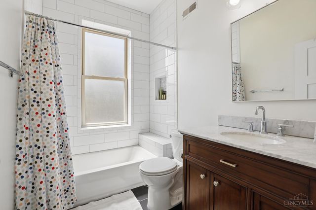 1832 Chase Avenue, Cincinnati, OH 45223