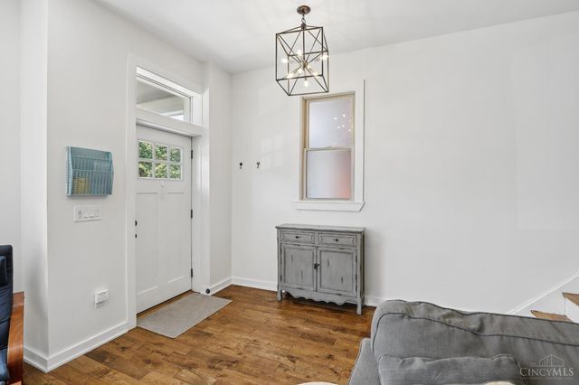 1832 Chase Avenue, Cincinnati, OH 45223