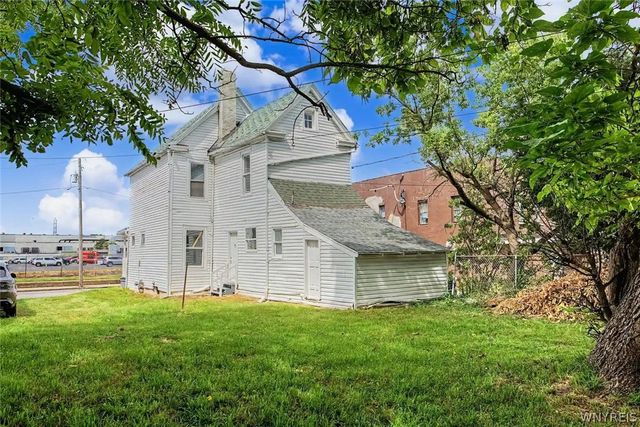 401 Military Road, Buffalo, NY 14207
