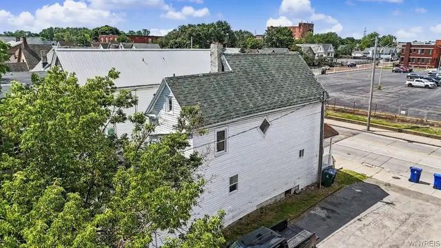 401 Military Road, Buffalo, NY 14207
