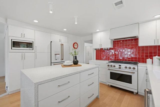 13216 Silver Saddle Lane, Poway, CA 92064