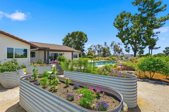 13216 Silver Saddle Lane, Poway, CA 92064