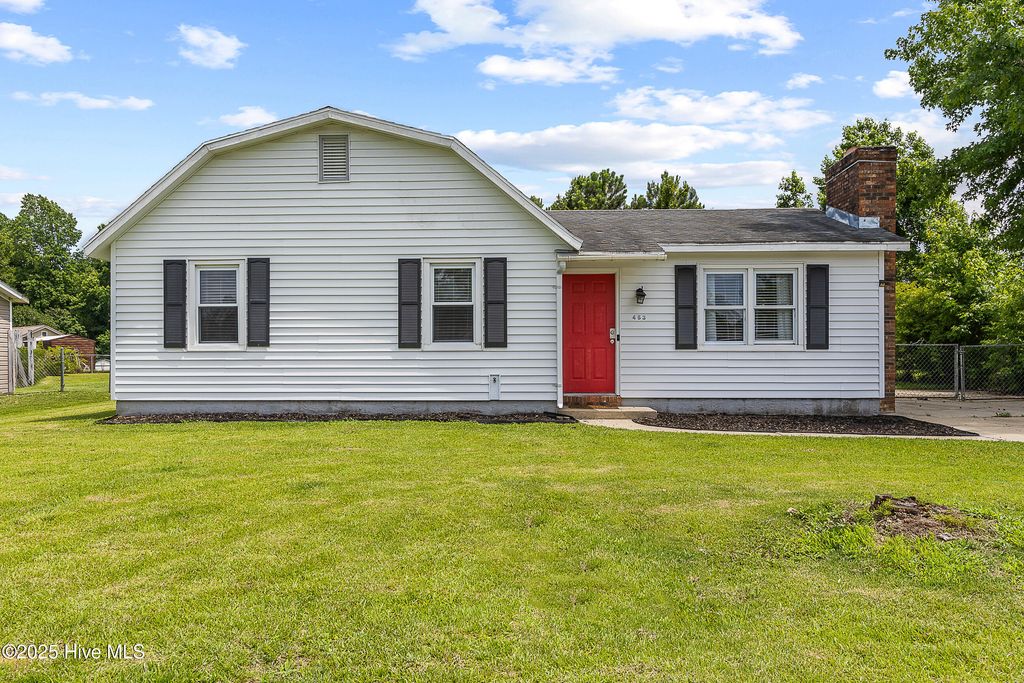 453 Hunting Green Drive, Jacksonville, NC 28546