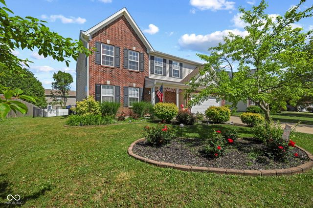 2289 S Moeller Circle, New Palestine, IN 46163