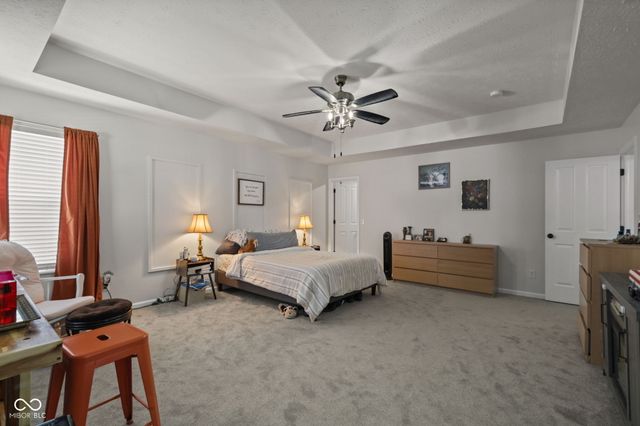 2289 S Moeller Circle, New Palestine, IN 46163