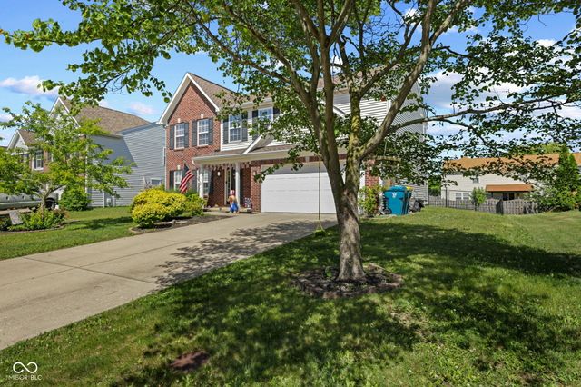 2289 S Moeller Circle, New Palestine, IN 46163