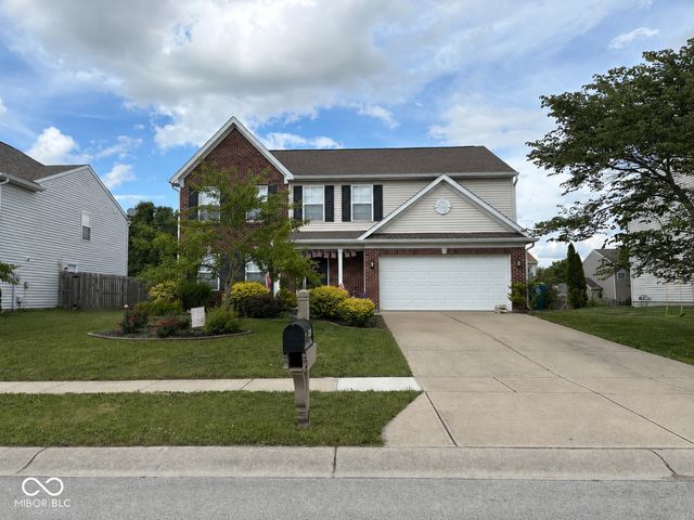 2289 S Moeller Circle, New Palestine, IN 46163