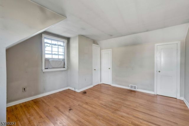 99 Burke Rd, Union Twp., NJ 07083