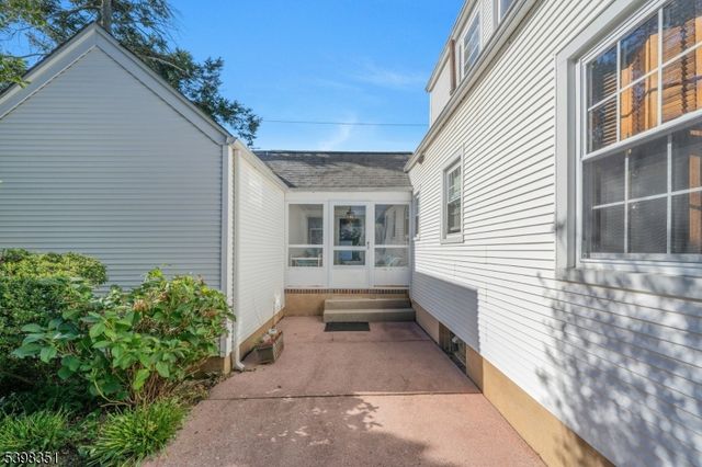 99 Burke Rd, Union Twp., NJ 07083