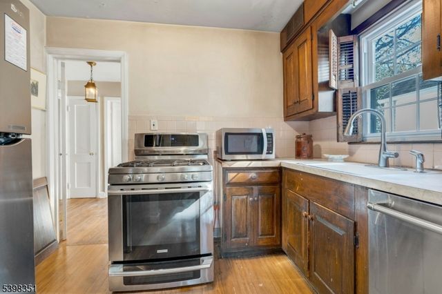 99 Burke Rd, Union Twp., NJ 07083