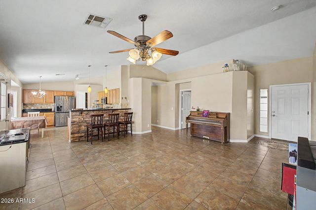 3645 E ROUSAY Drive, San Tan Valley, AZ 85140