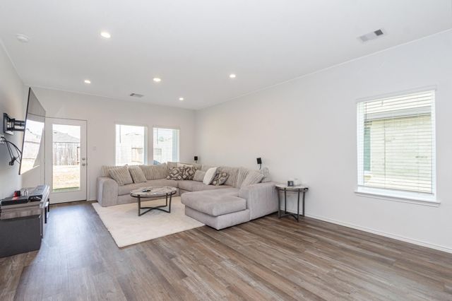 5419 Wyndham Ridge Lane, Spring, TX 77373