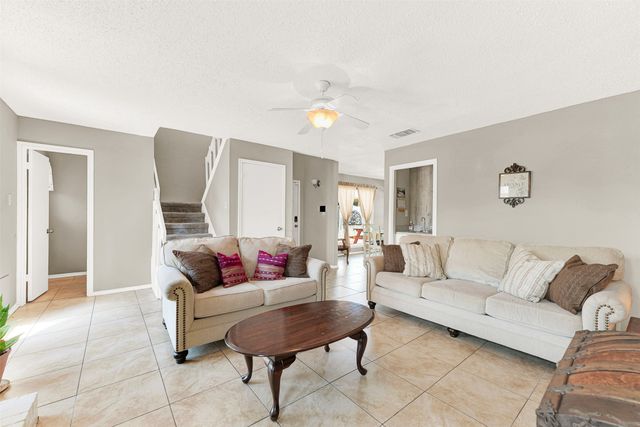 6747 S Creek Drive, Fort Worth, TX 76133