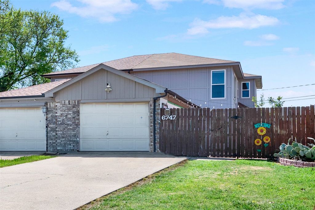 6747 S Creek Drive, Fort Worth, TX 76133