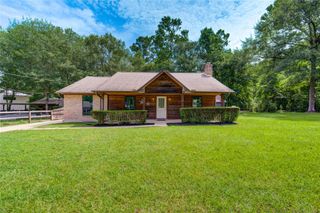 407 Brookwater Drive, Huffman, TX 77336