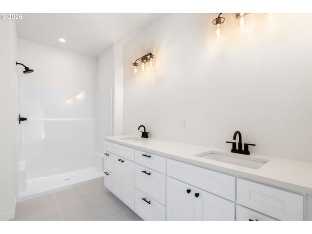 175 COHO Loop, Woodland, WA 98674