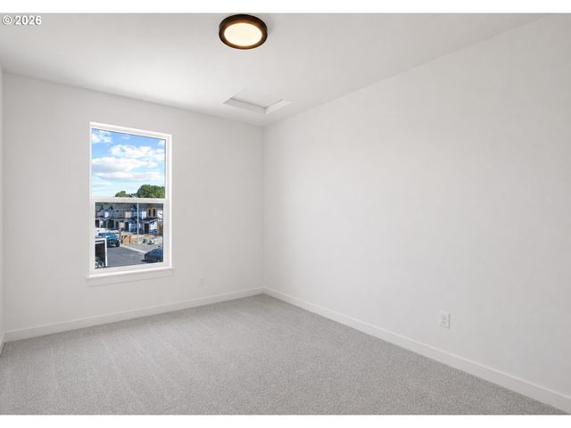 175 COHO Loop, Woodland, WA 98674