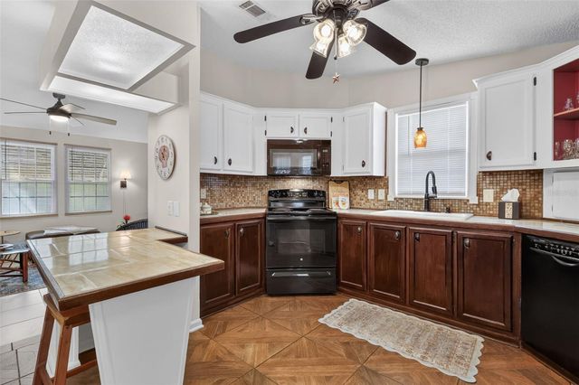 1541 DORAL CIRCLE, The Villages, FL 32159