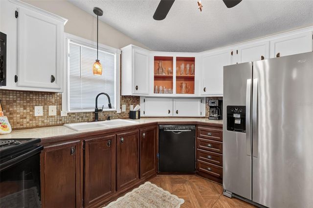 1541 DORAL CIRCLE, The Villages, FL 32159
