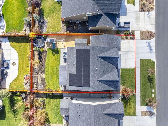 61394 Coachman Way, Bend, OR 97702