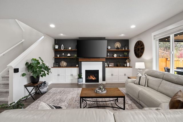 61394 Coachman Way, Bend, OR 97702