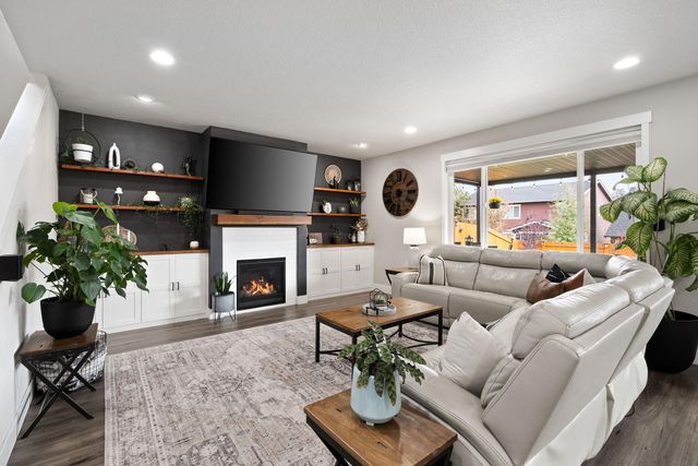 61394 Coachman Way, Bend, OR 97702