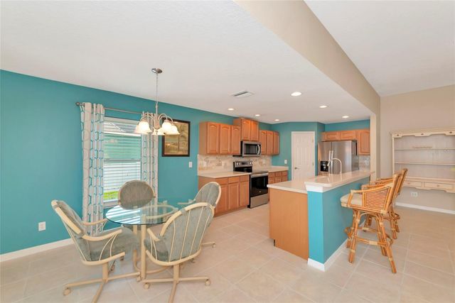 6143 42ND STREET CIRCLE E, Bradenton, FL 34203