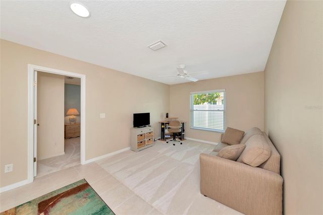 6143 42ND STREET CIRCLE E, Bradenton, FL 34203