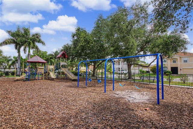 6143 42ND STREET CIRCLE E, Bradenton, FL 34203