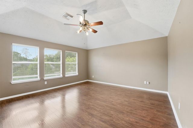 26905 Faircourt Drive, Kingwood, TX 77339