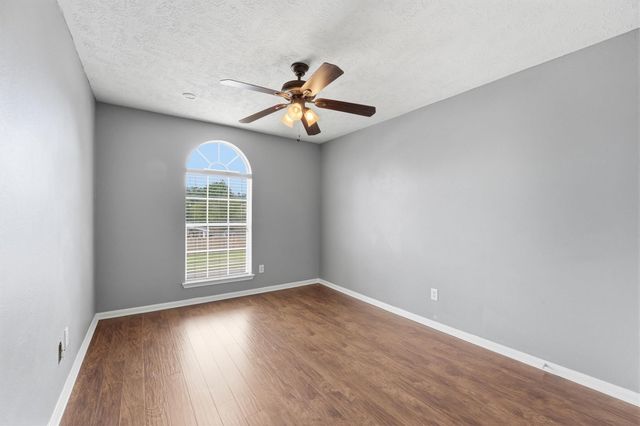 26905 Faircourt Drive, Kingwood, TX 77339