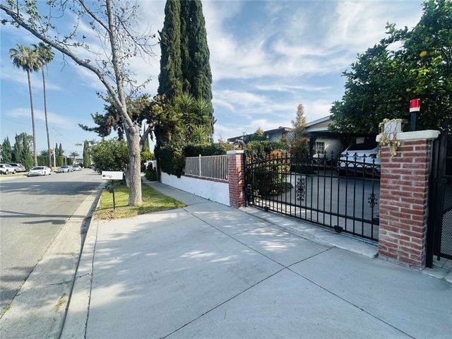 2202 Paso Real Avenue, Rowland Heights, CA 91748