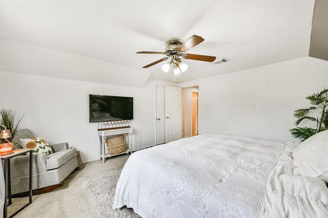 1723 Capstan Road, Houston, TX 77062
