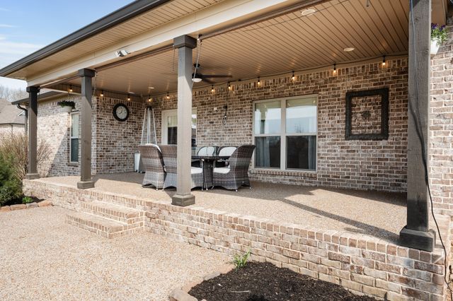 2726 Cherrydale Dr, Lebanon, TN 37087