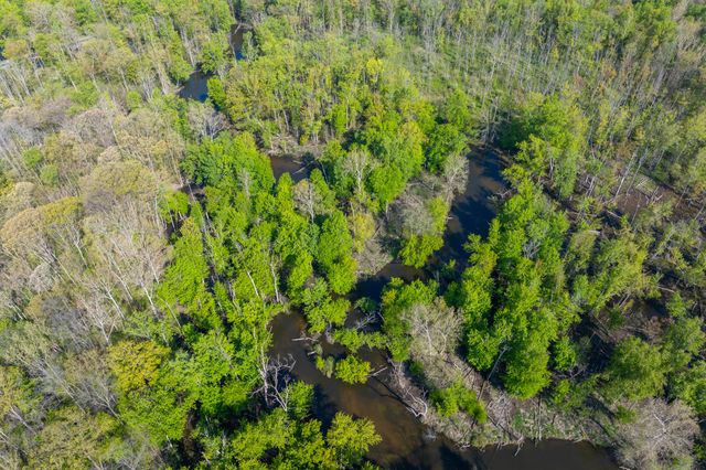42083 40th Street, Paw Paw, MI 49079