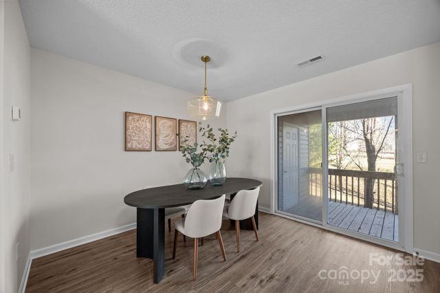 2 Meadow Glen Drive, Fletcher, NC 28732